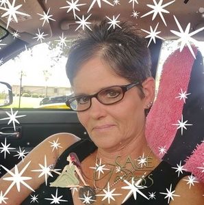 Meet your Posher, Sherry